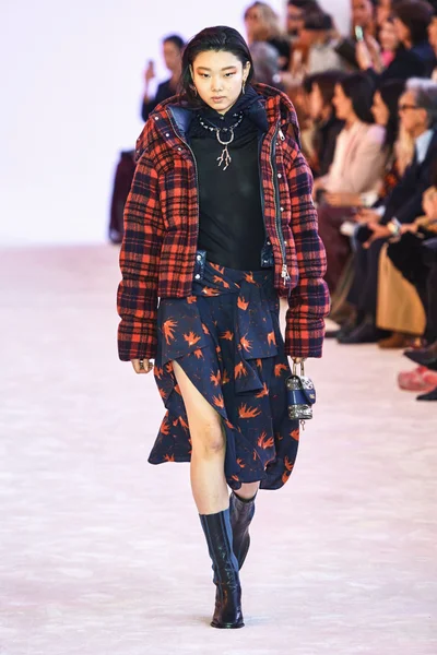 Look 44